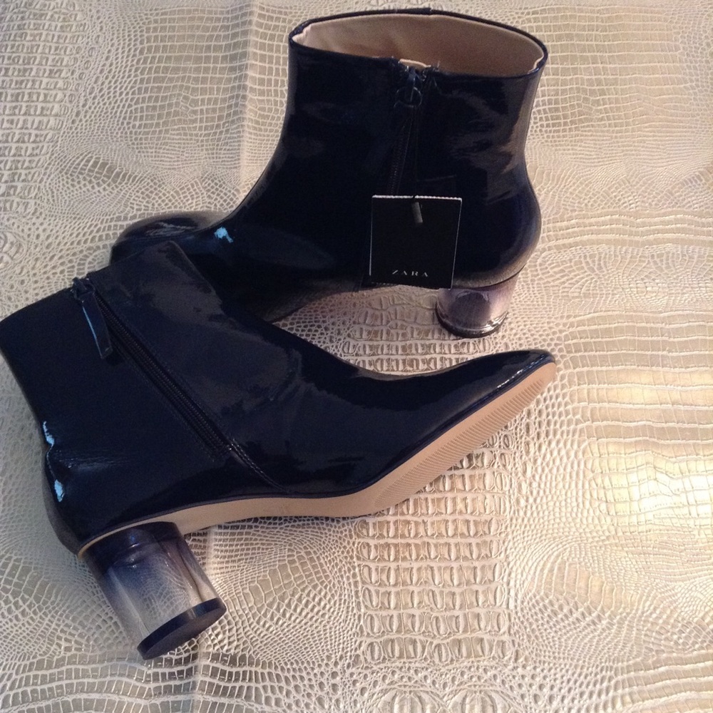 Zara Navy Ankle Boots with Clear Heels - Picture 2 of 8